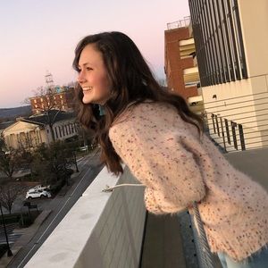 Meet your Posher, Merritt